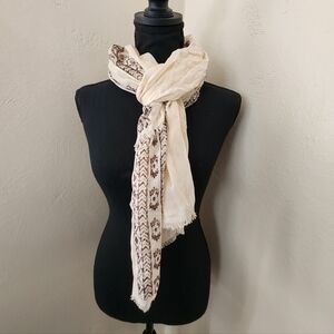 Elegant Cream and Brown Patterned Muslin Scarf